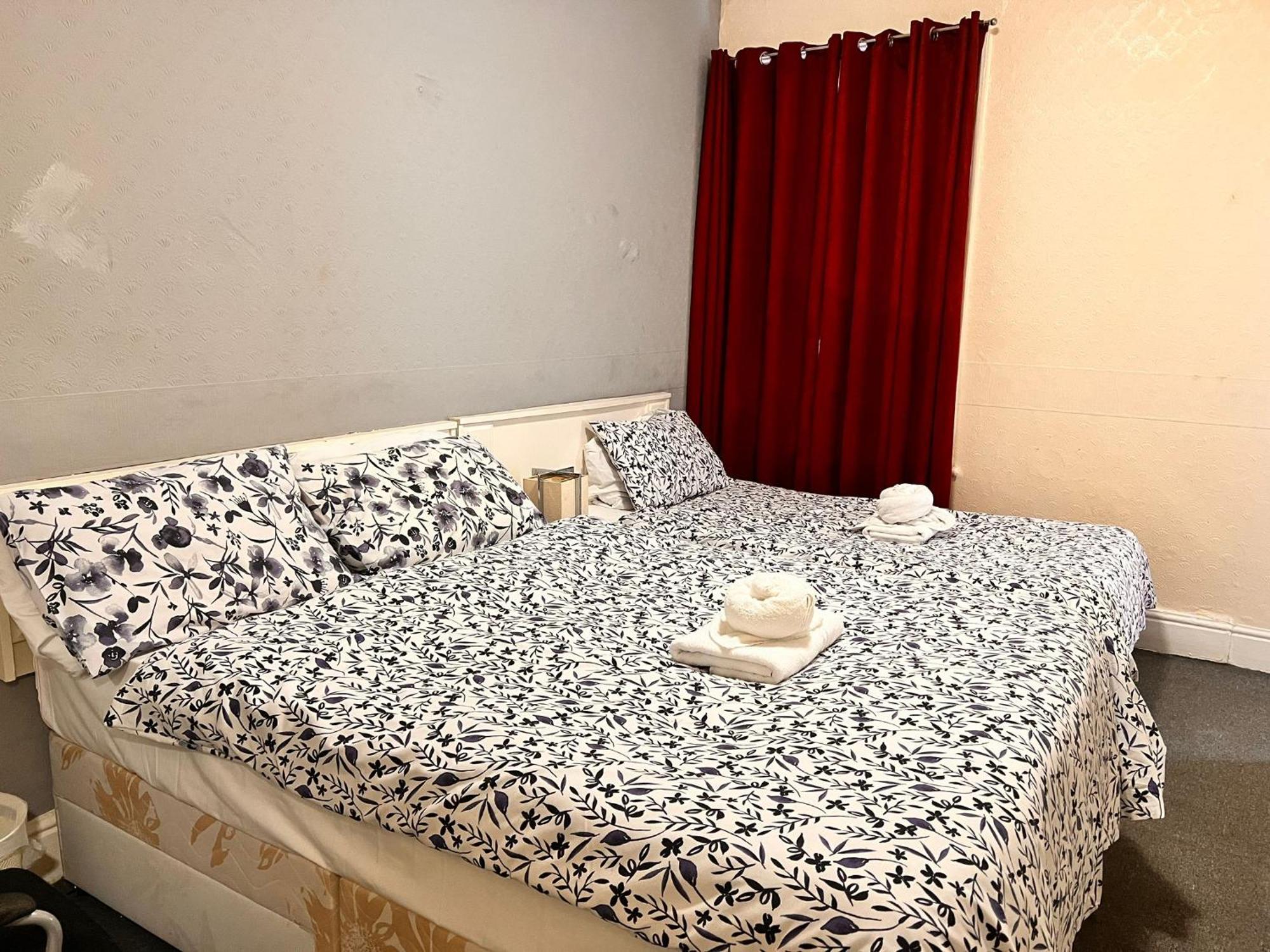 The Oxford Hotel Blackpool Extérieur photo